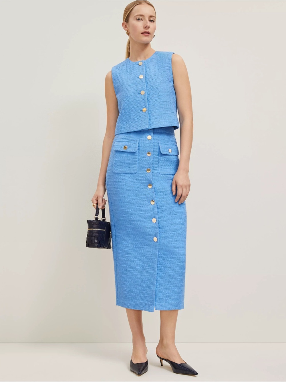 Ann taylor set blue blouse an skirt.